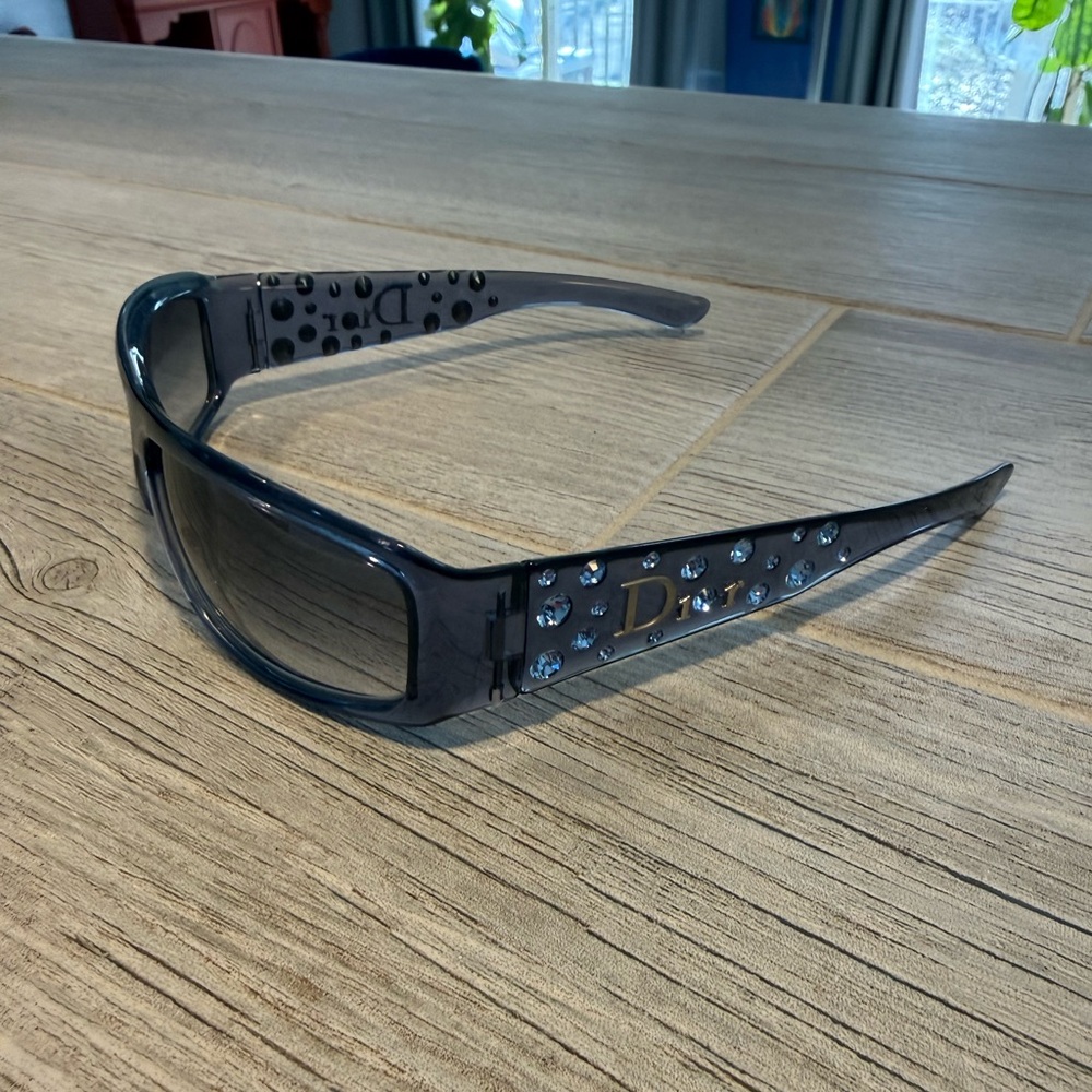 Dior Elegant Sunglasses with Swarovski crystals.